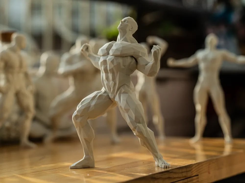 几何多边形健身人像3D模型stl