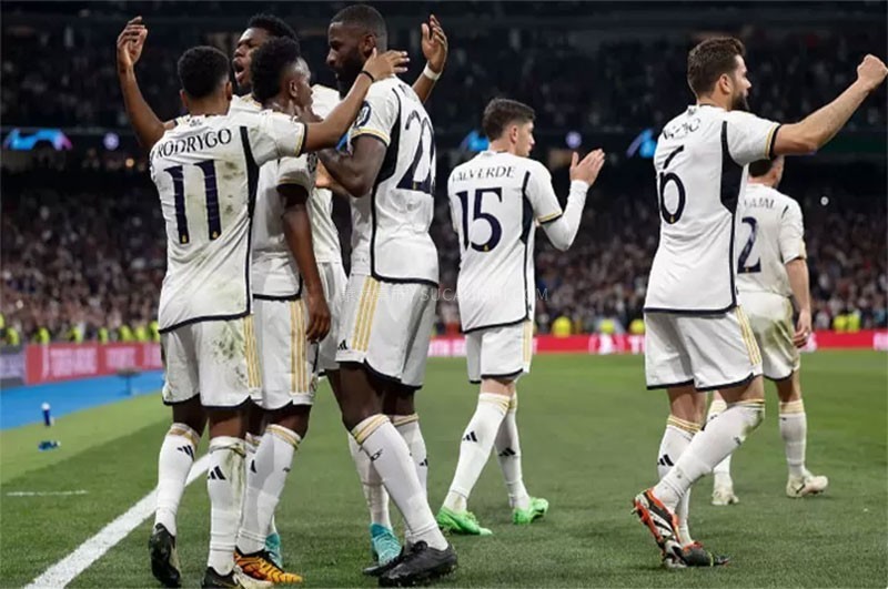 皇家马德里 2023-2024 球衣字体