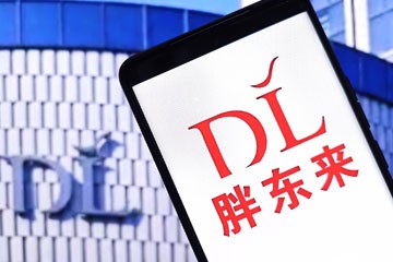 �ֶ��������߳����ϵĳ��У�ƾʲô������